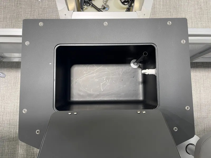 Slide: The Image of Avalon Venture Quad Fish - 19' 2026 - 22