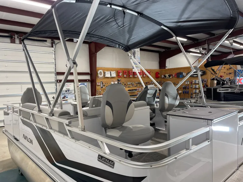 Slide: The Image of Avalon Venture Quad Fish - 19' 2026 - 7