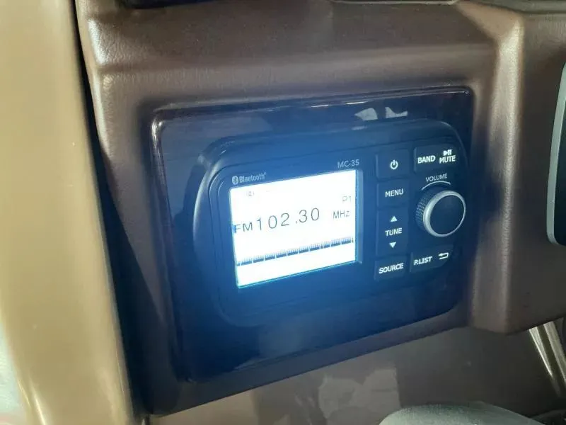 Slide: The Image of Silver Wave 2410 JS 2021 - 15