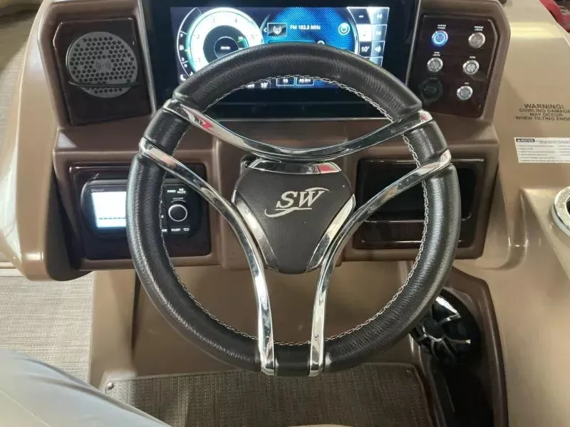 Slide: The Image of Silver Wave 2410 JS 2021 - 19