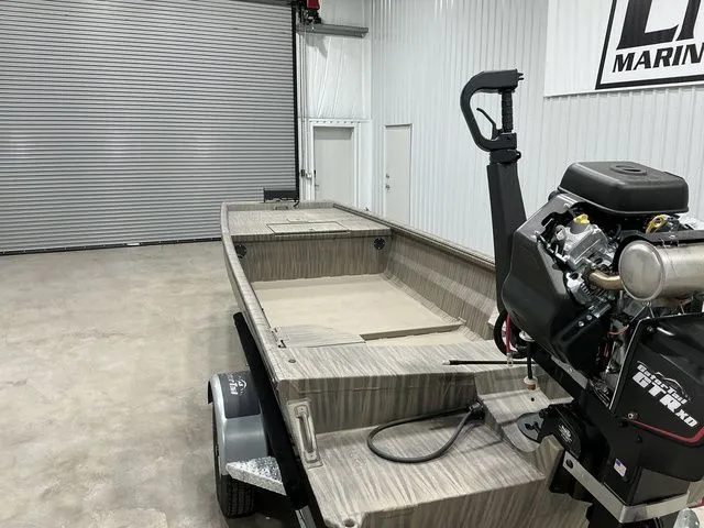 Slide: The Image of Gator-Tail 1754 Extreme Rear Dual Pods 2026 - 10