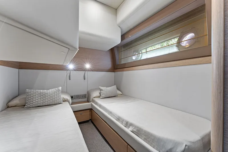 Slide: The Image of Ferretti Yachts 690 2015 - 77