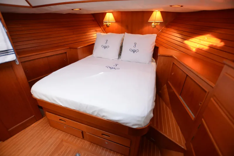 Slide: The Image of Owner's Stateroom - 32