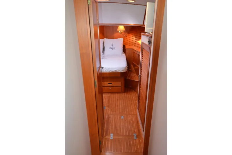 Slide: The Image of Owner's Entryway - 38