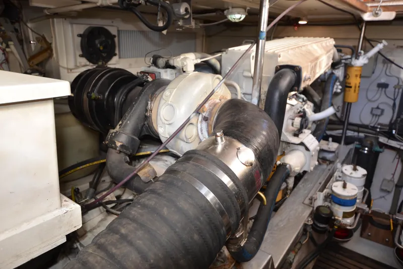 Slide: The Image of CAT Engines - 42