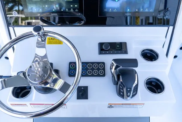 Slide: The Image of Sportsman Masters 247OE Bay Boat 2025 - 29