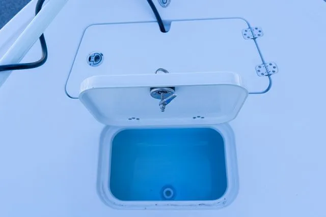 Slide: The Image of Sportsman Masters 247OE Bay Boat 2025 - 35