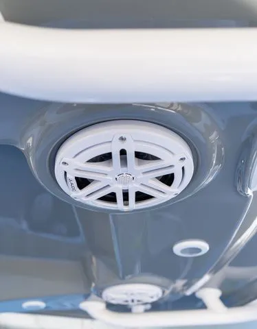 Slide: The Image of Sportsman Masters 247OE Bay Boat 2025 - 51