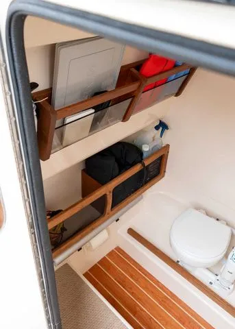 Slide: The Image of Grady-White 281 Coastal Explorer 2025 - 41