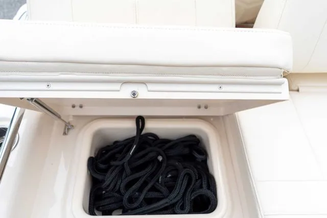 Slide: The Image of Grady-White 281 Coastal Explorer 2025 - 47