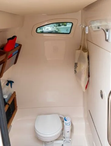 Slide: The Image of Grady-White 281 Coastal Explorer 2025 - 64