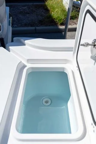 Slide: The Image of Sportsman Masters 267OE Bay Boat 2026 - 23