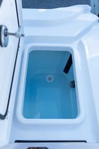 Slide: The Image of Sportsman Masters 267OE Bay Boat 2026 - 57