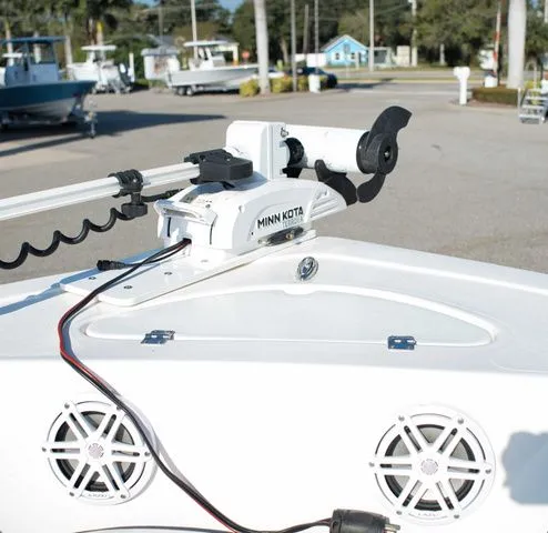 Slide: The Image of Tidewater 198 CC Adventure 2023 - 13