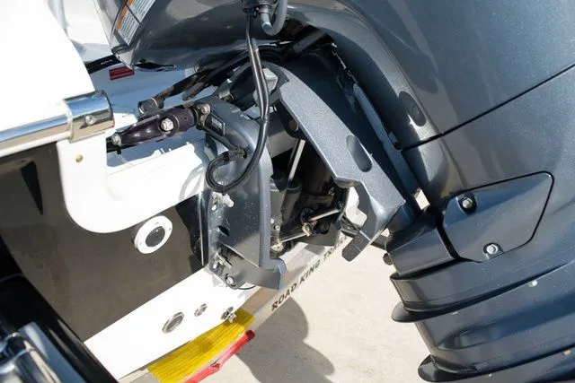 Slide: The Image of Tidewater 198 CC Adventure 2023 - 28