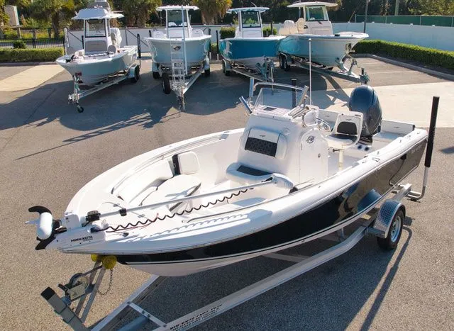 Slide: The Image of Tidewater 198 CC Adventure 2023 - 30