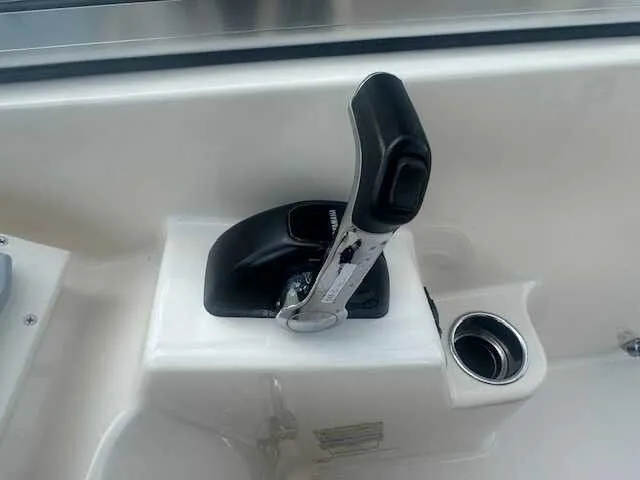 Slide: The Image of Grady-White Freedom 225 2014 - 11