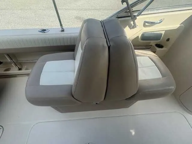 Slide: The Image of Grady-White Freedom 225 2014 - 30