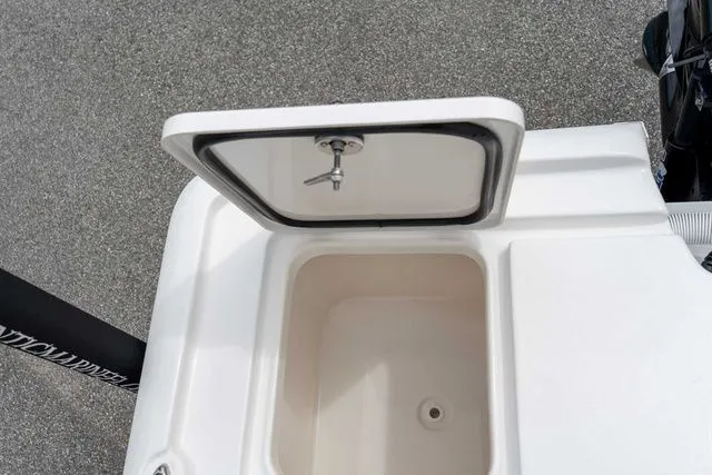 Slide: The Image of Tidewater 2500 Carolina Bay 2025 - 20