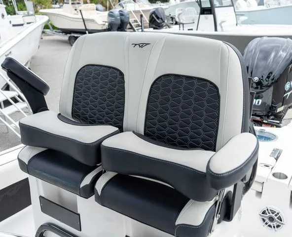 Slide: The Image of Tidewater 2500 Carolina Bay 2025 - 63