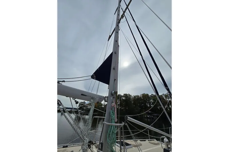 Slide: The Image of Island Packet 420 2001 - 72