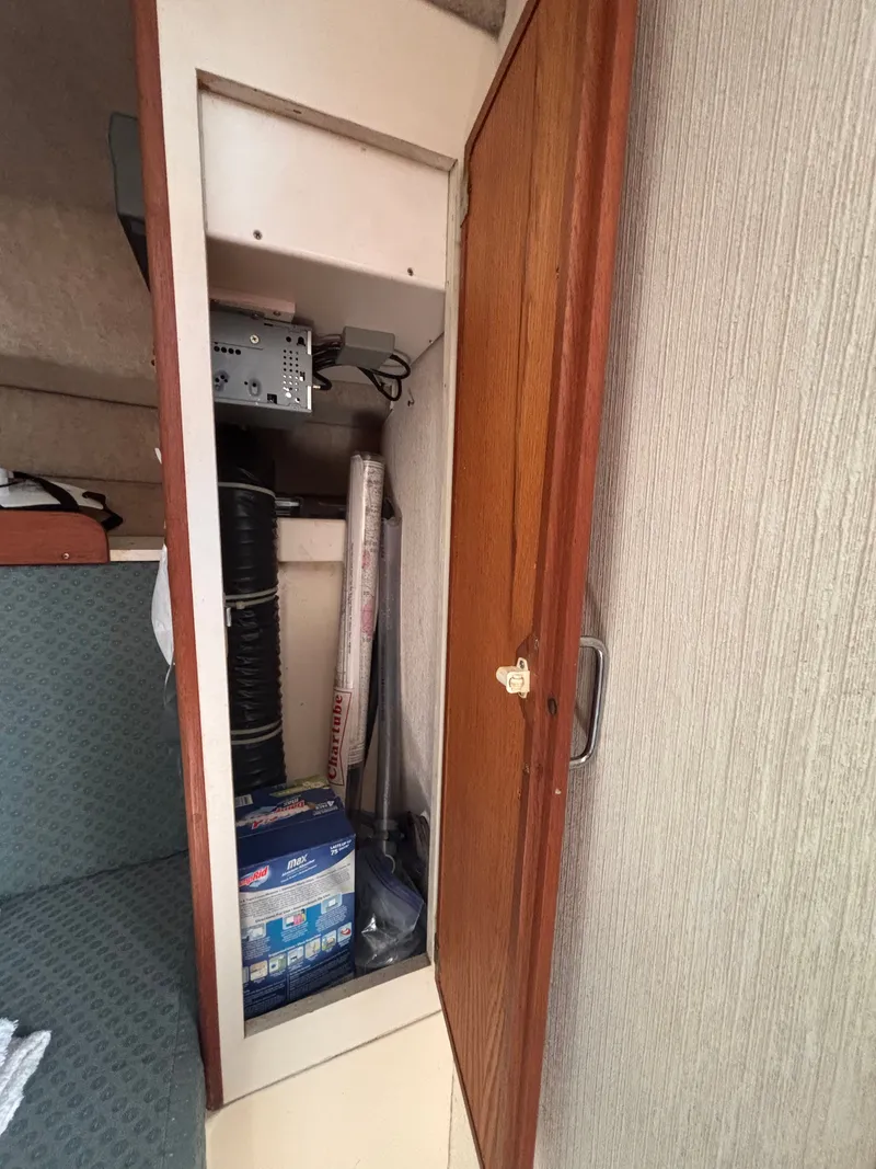 Slide: The Image of Henriques 28 Express 1998 - 21