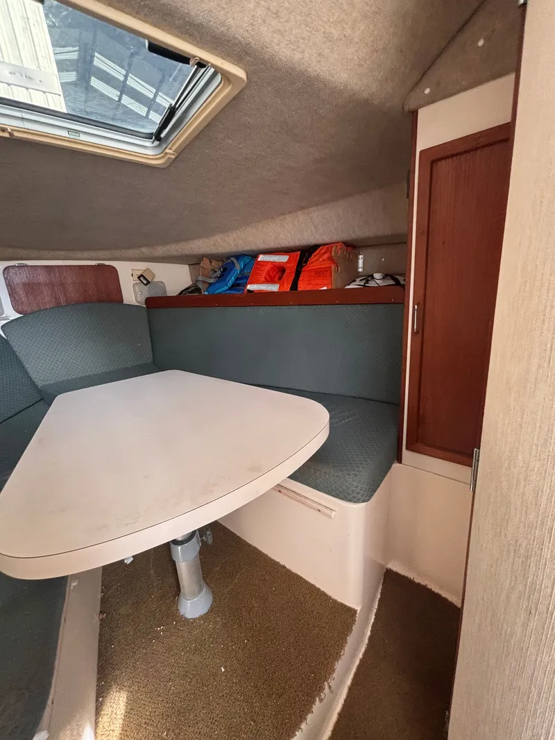 Slide: The Image of Henriques 28 Express 1998 - 25