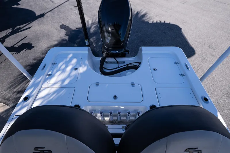 Slide: The Image of 2026 Sea Pro 230 Bay boat with 200 horsepower engine, featuring ultra-low emission design. - 8