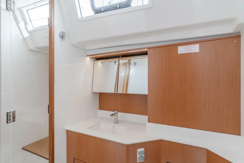 Slide: The Image of Bavaria C50 Style 2021 - 53