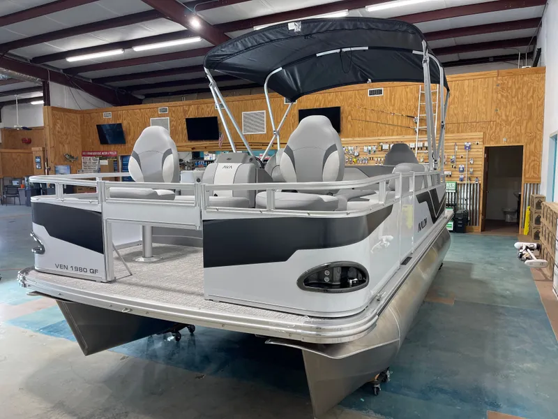 Slide: The Image of Avalon Venture Quad Fish - 19' 2026 - 6