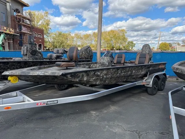 The Image of Excel Stalker 216 SC 2026 - 1