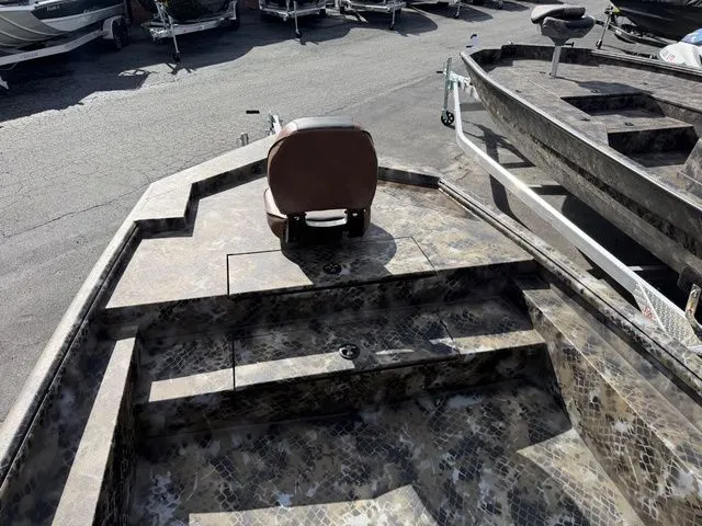 Slide: The Image of Excel Stalker 216 SC 2026 - 4