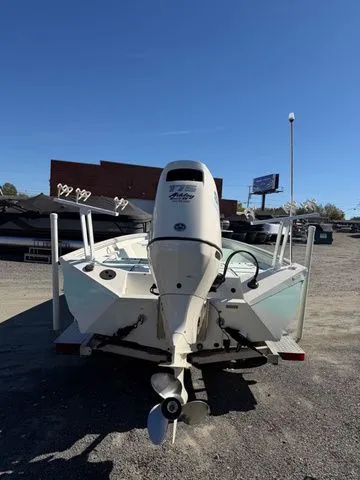 Slide: The Image of Excel 220 Bay Pro 2020 - 3