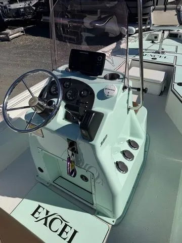 Slide: The Image of Excel 220 Bay Pro 2020 - 8