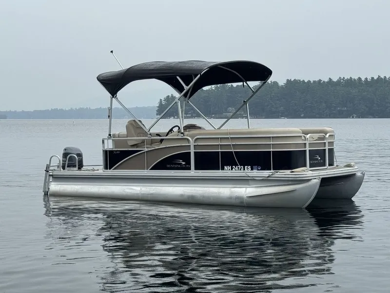 Slide: The Image of Bennington 20 SL 2014 - 3