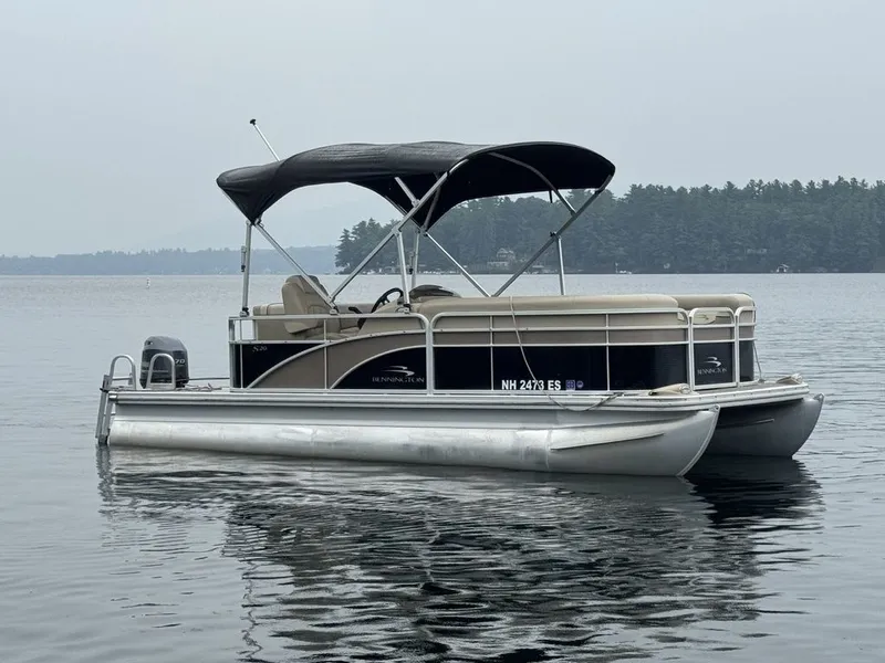 Slide: The Image of Bennington 20 SL 2014 - 4