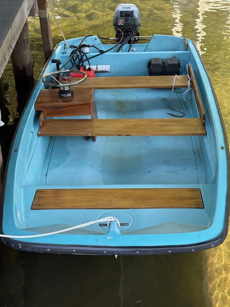 Slide: The Image of Boston Whaler 130 Super Sport 1968 - 4