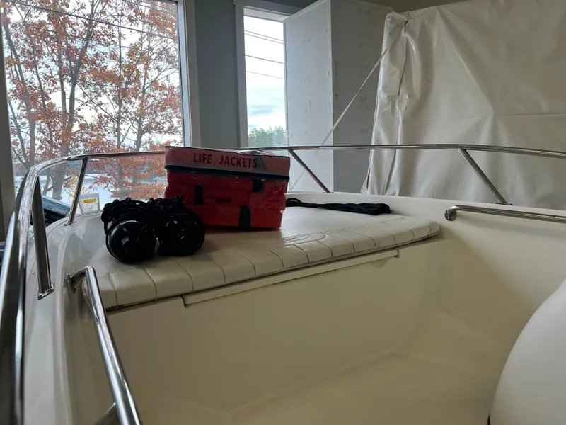 Slide: The Image of Boston Whaler 130 Super Sport 2012 - 5