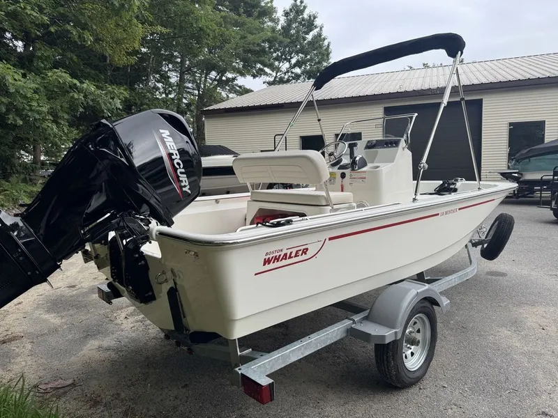 Slide: The Image of Boston Whaler 150 Montauk 2025 - 3