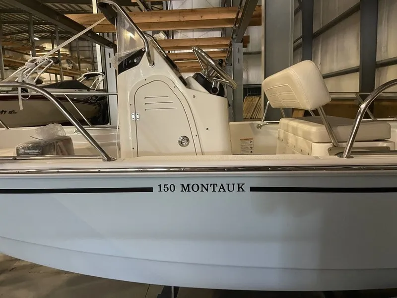 Slide: The Image of Boston Whaler 150 Montauk 2024 - 4