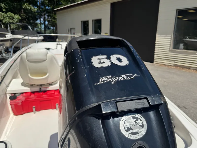 Slide: The Image of Boston Whaler 150 Super Sport 2014 - 9