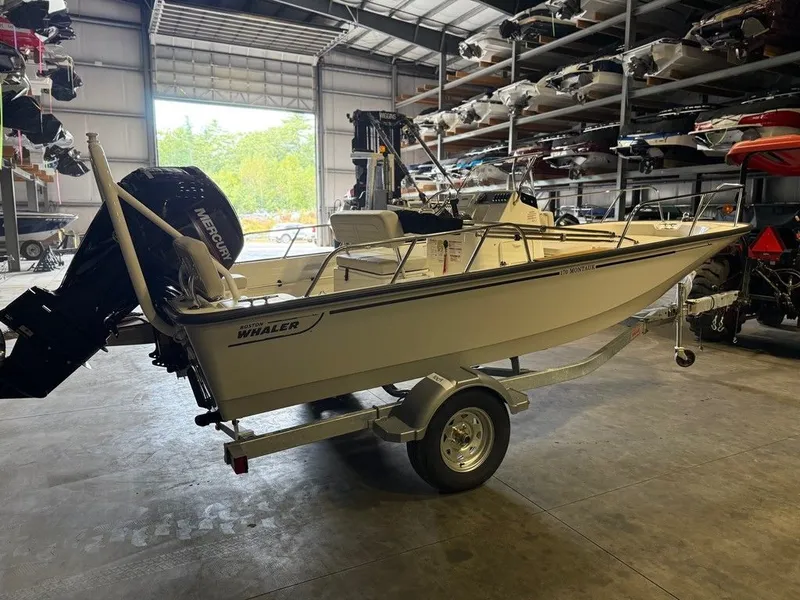 Slide: The Image of Boston Whaler 170 Montauk 2026 - 3