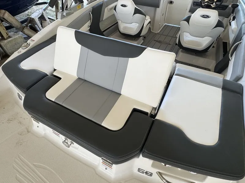 Slide: The Image of Chaparral 21 SSi 2025 - 4