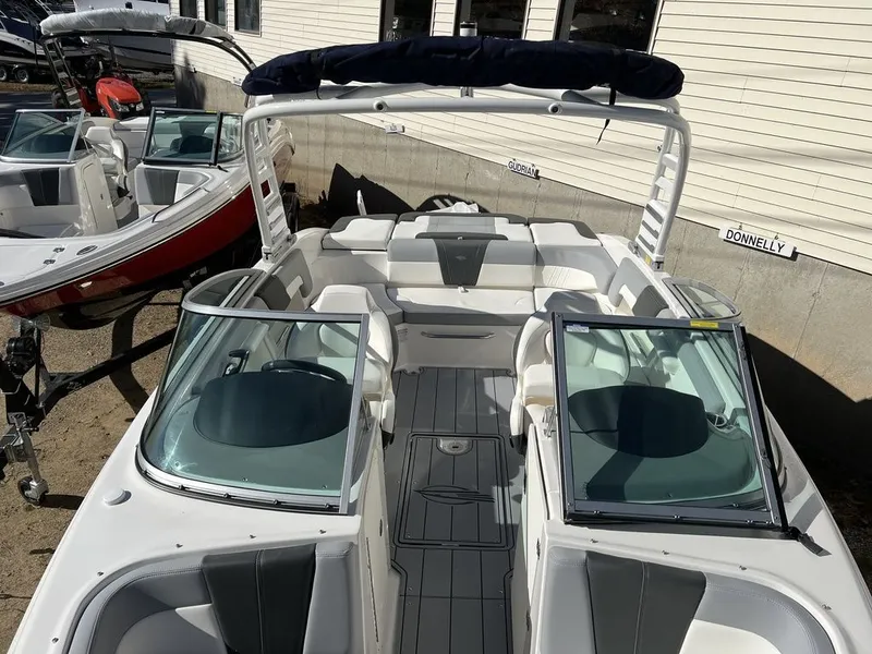 Slide: The Image of Chaparral 23 SSi 2025 - 10