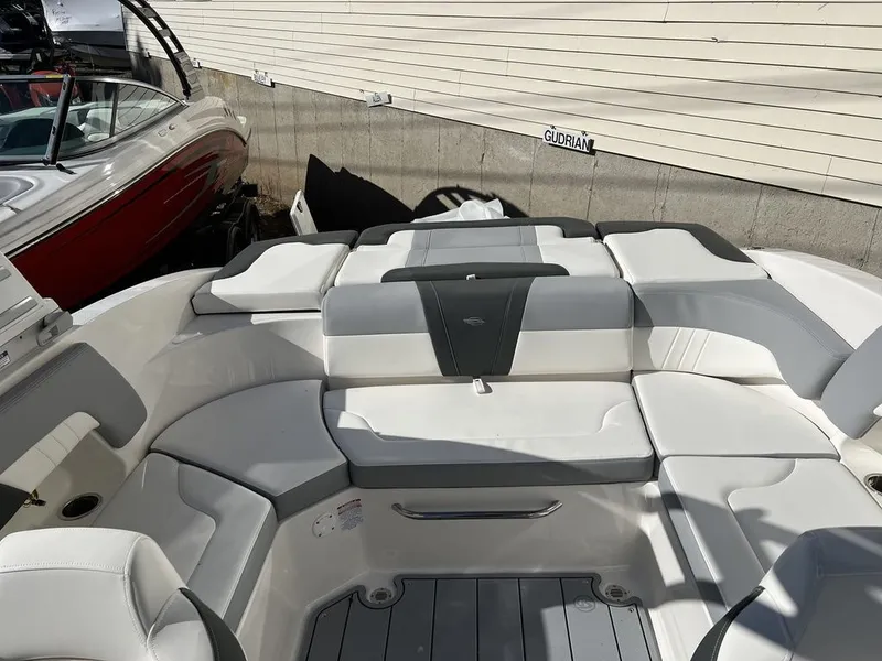 Slide: The Image of Chaparral 23 SSi 2025 - 8