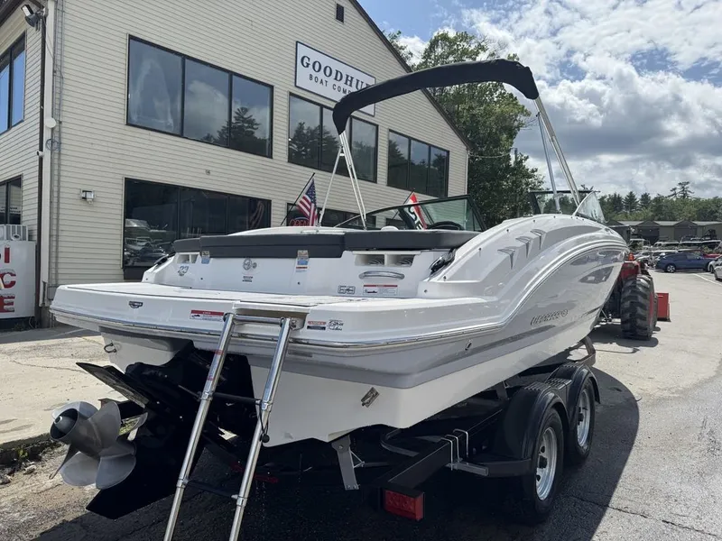 Slide: The Image of Chaparral 23 SSi 2025 - 5