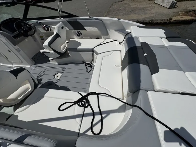 Slide: The Image of Chaparral 23 SSi 2025 - 9