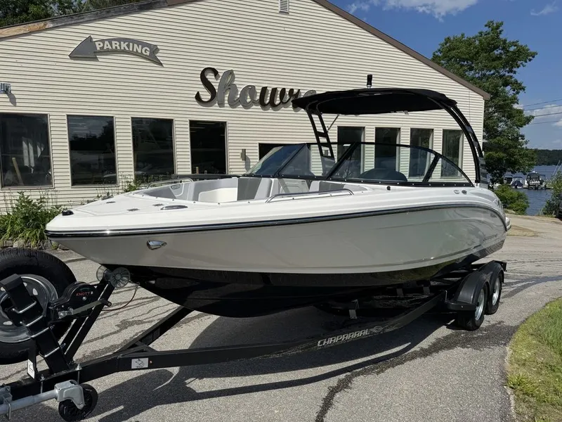 Slide: The Image of Chaparral 23 SSi 2025 - 2