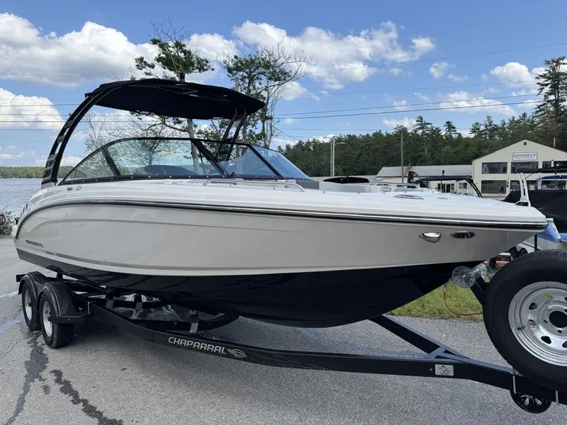 Slide: The Image of Chaparral 23 SSi 2025 - 7