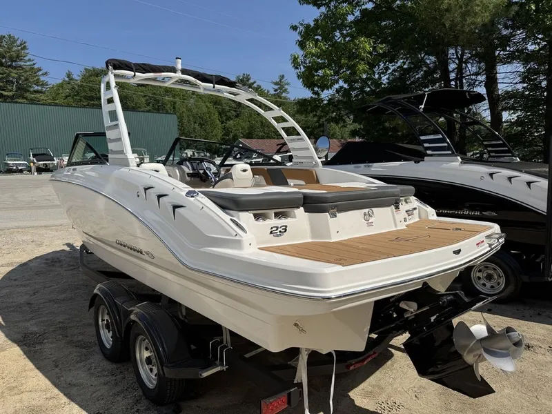 Slide: The Image of Chaparral 23 SSI SPORT 2025 - 7